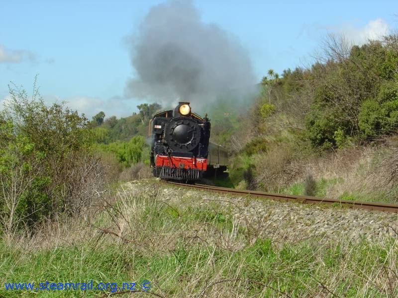 Wab 794 climbing the Matahiwi Bank