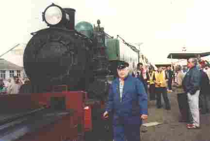 The Wab arriving at Feilding